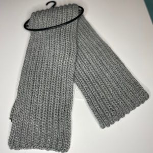 Knitted Scarf 🧣